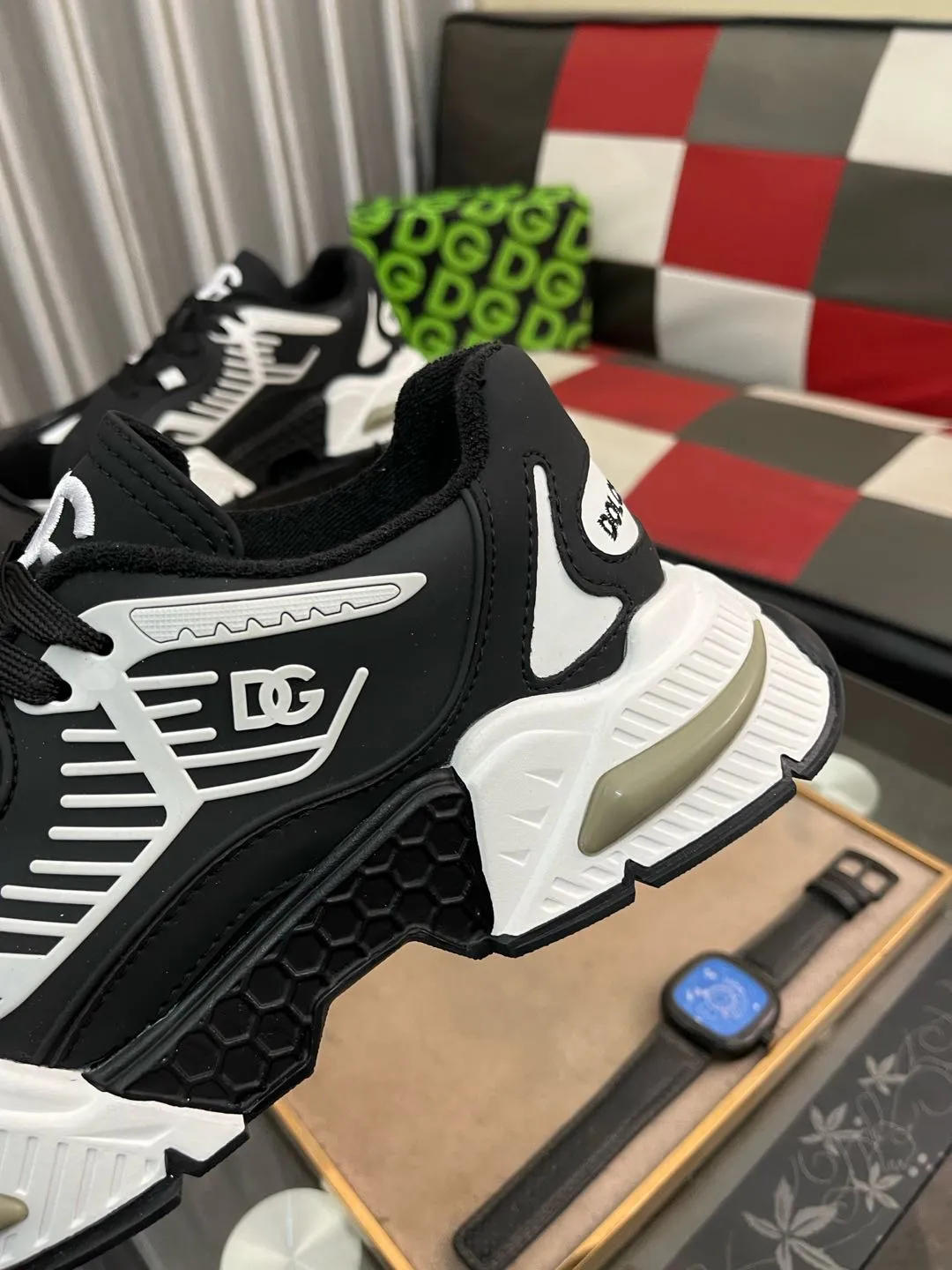 Men's men's shoes💰560⌚️⌚️DG "Dolce & Gabbana" low-top casual shoes Regular size: 35-46 Product material: Upper imported cowhide stitching fabric, breathable lining, original outsole
